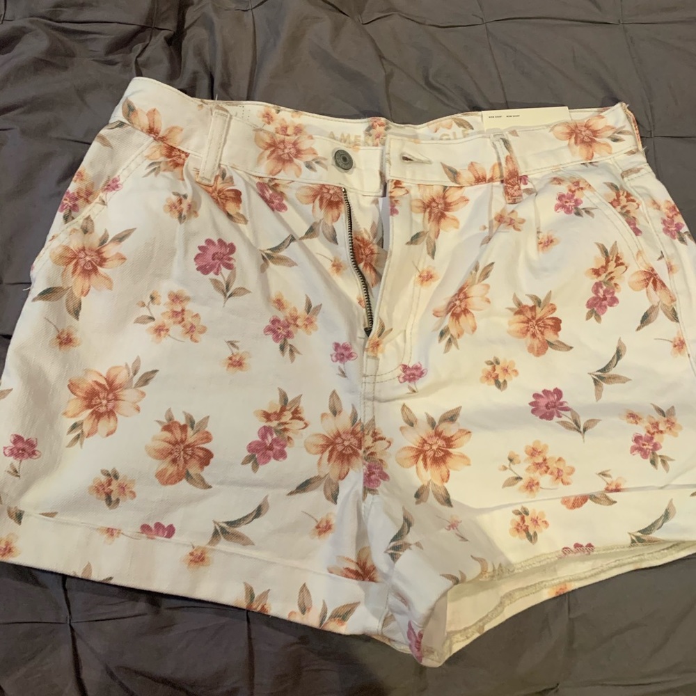 American eagle “mom shorts”